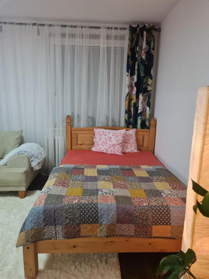 Апартаменты Apartman Sofie1 Литомержице Экстерьер фото